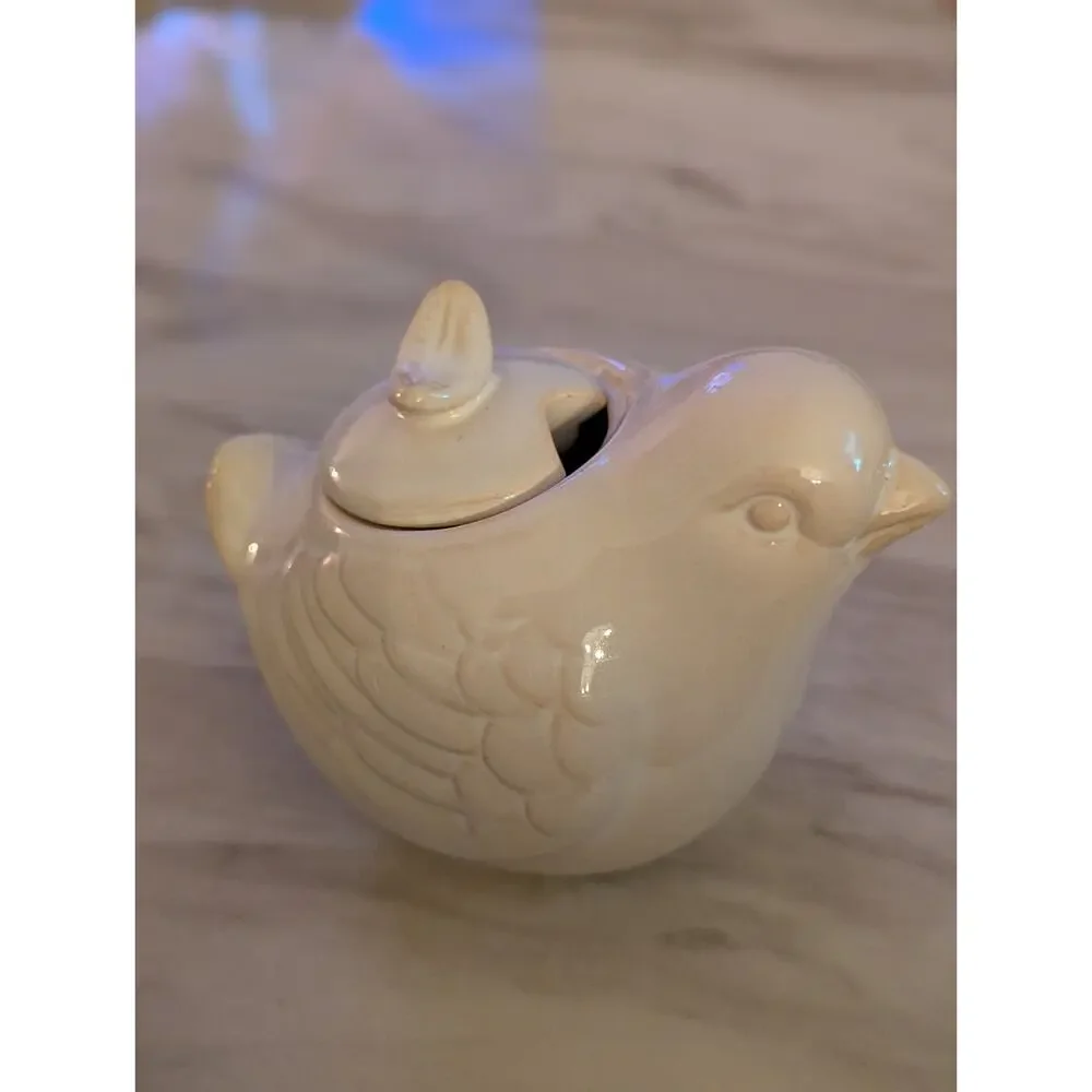 Cottagecore, Grandmacore Bird -Sugar Bowl Creamer.